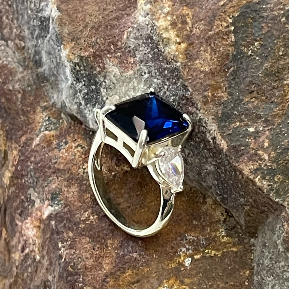 Emerald Cut Crystal Ring in Silver Plate Size 6